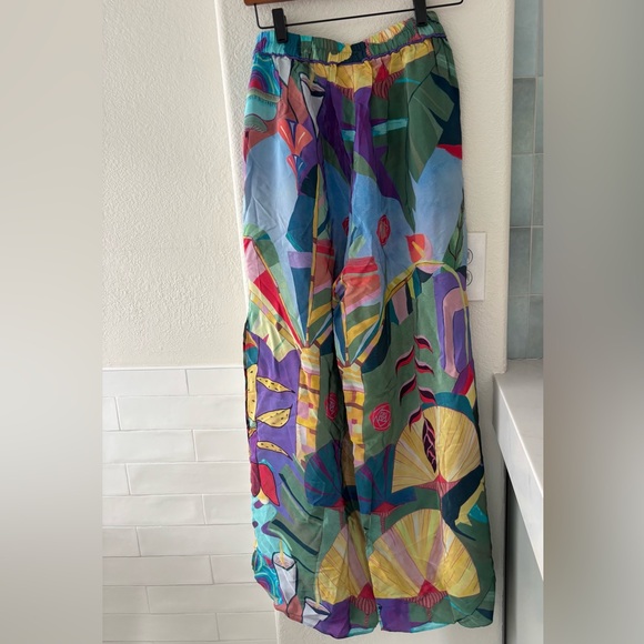 Farm Rio tropical scenario pants - Picture 7 of 7